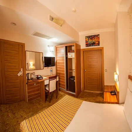 Otel Adnan Bey